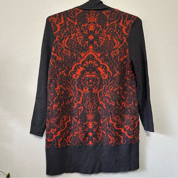 Alberto Makali Gray and Orange Baroque Knit Open Cardigan Jacket - Picture 7 of 7